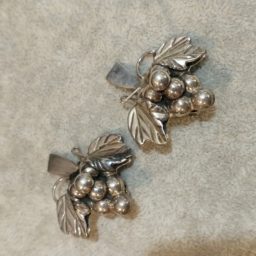 Vintage Whimsical Sterling Silver Bunch of Grapes Clip-On Earrings